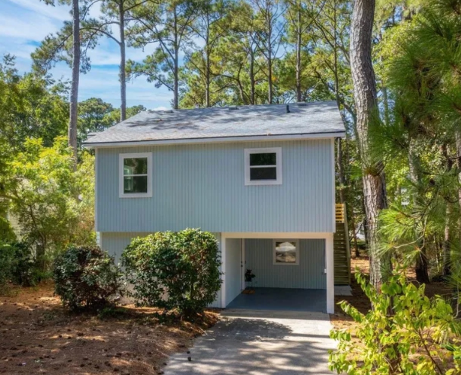520 W Ocean Acres Dr, Kill Devil Hills NC — bought for cash